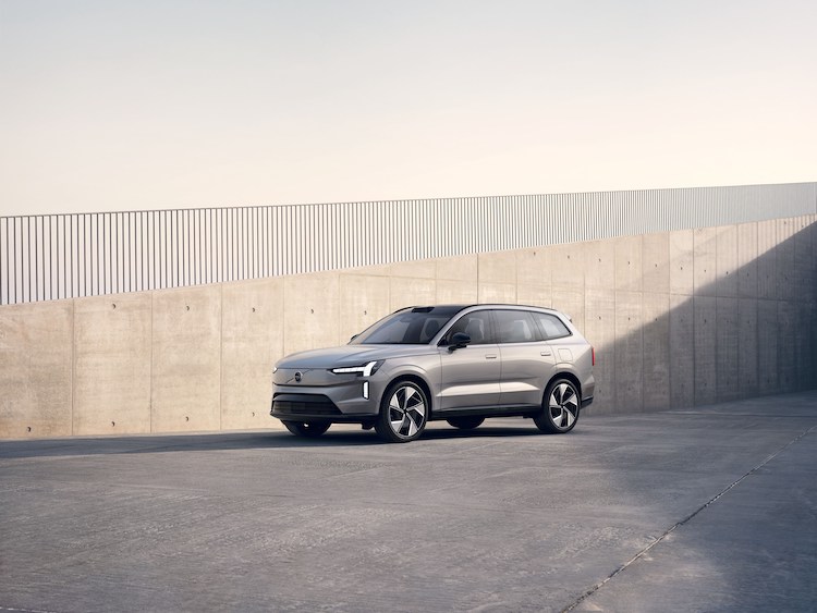 Volvo EX90