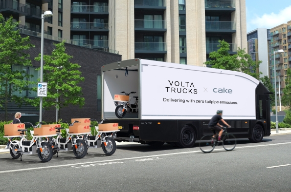 Volta-Zero-and-Cake-e-motorcycles