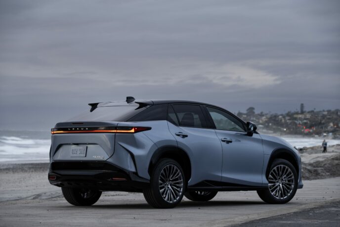 2023_Lexus_RZ_450e_Luxury_EtherBlack_002-scaled-1