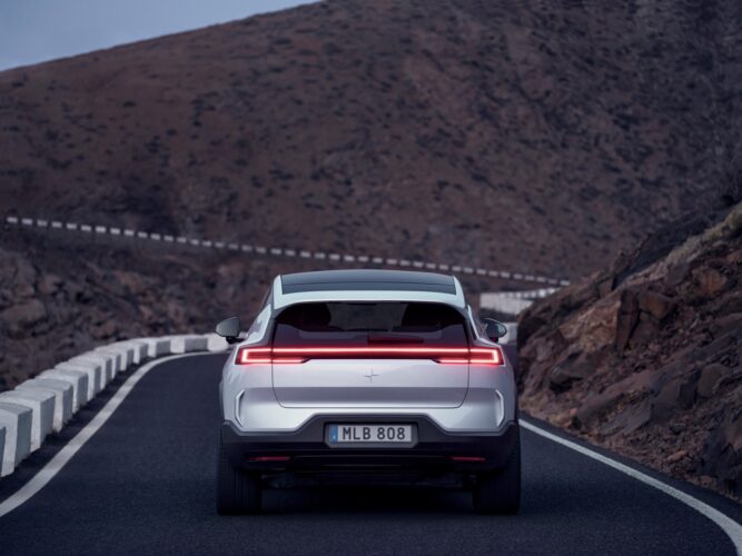 660443_20221012_Polestar_3 Large