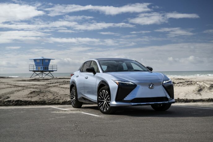 Lexus RZ450e in Ether blue