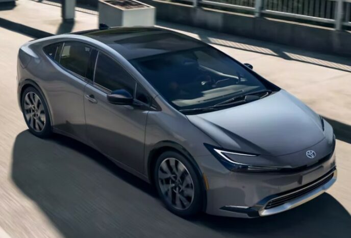 Toyota-Prius-Prime-PHEV-2023
