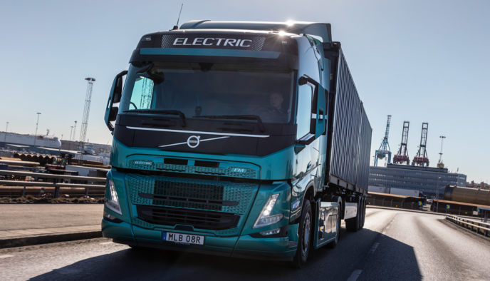 Volvo-electric-truck