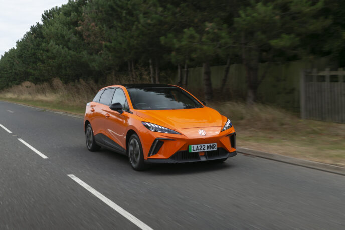 MG4-EV_UK-version-for-illustrative-purposes