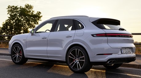 Porsche-Cayenne-Turbo-E-Hybrid-PHEV-1