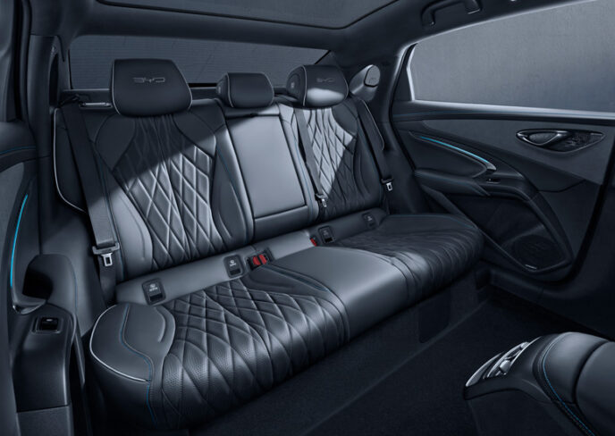 seal-rear-seats