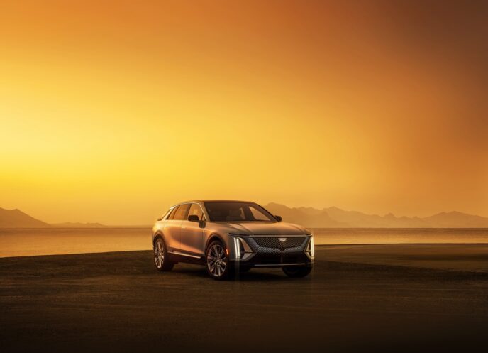 2024 Cadillac LYRIQ EV