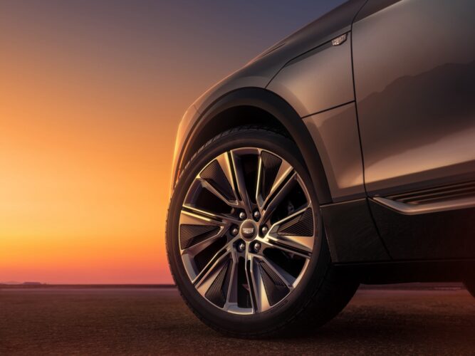 2024 Cadillac LYRIQ EV