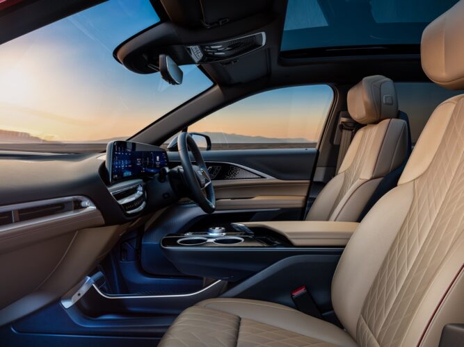 2024 Cadillac LYRIQ EV