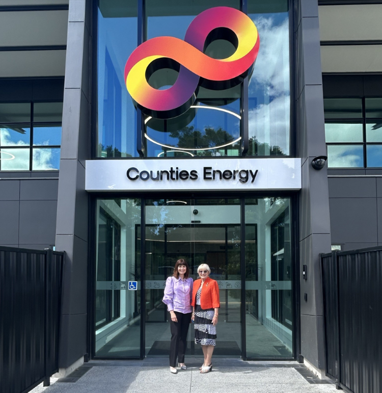 Counties-Energy-ceo-Judy-Nicholls-and-trust-chair-Christine-Rupp-small