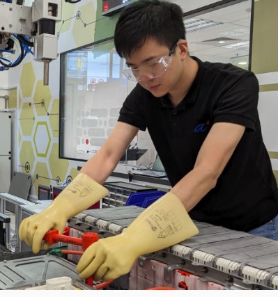 EV-battery-checking-service-planned