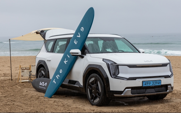 Kia-EV9-June-29-2023-2