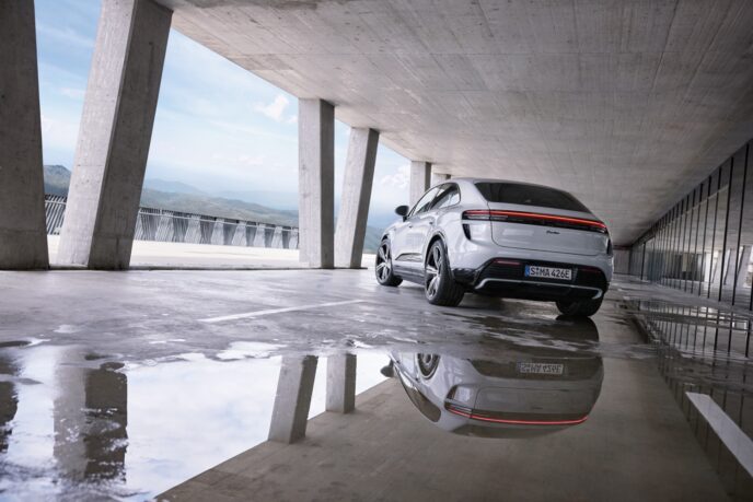 porsche_macanS24_0065_fineweb4