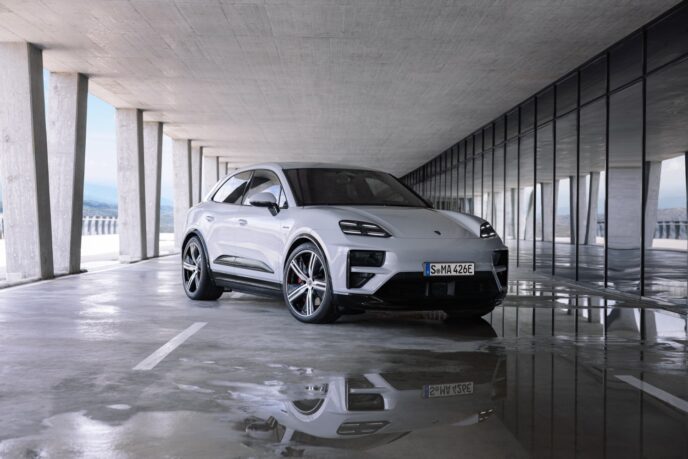 porsche_macanS24_0066_fineweb5