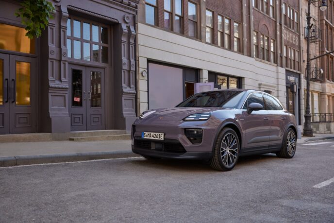 porsche_macanS24_0072_fineweb11