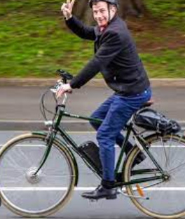 David-Seymour-ACT-leader-on-e-bike-1