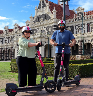 Flamingo-e-scooters-Dunedin