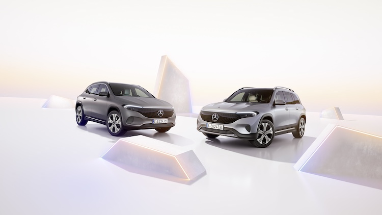 Mercedes-Benz EQA. Exterieur: Mountaingrau Magno, Interieur: ARTICO sagegrey/ schwarz; Mercedes-Benz EQB. Exterieur: hightech silber, Interieur: ARTICO macchiato beige/schwarz 

Mercedes-Benz EQA. Exterior: Mountain grey magno, Interior: ARTICO sagegrey/black; Mercedes-Benz EQB. Exterior: high-tech silver, Interior: ARTICO macchiato beige/black
