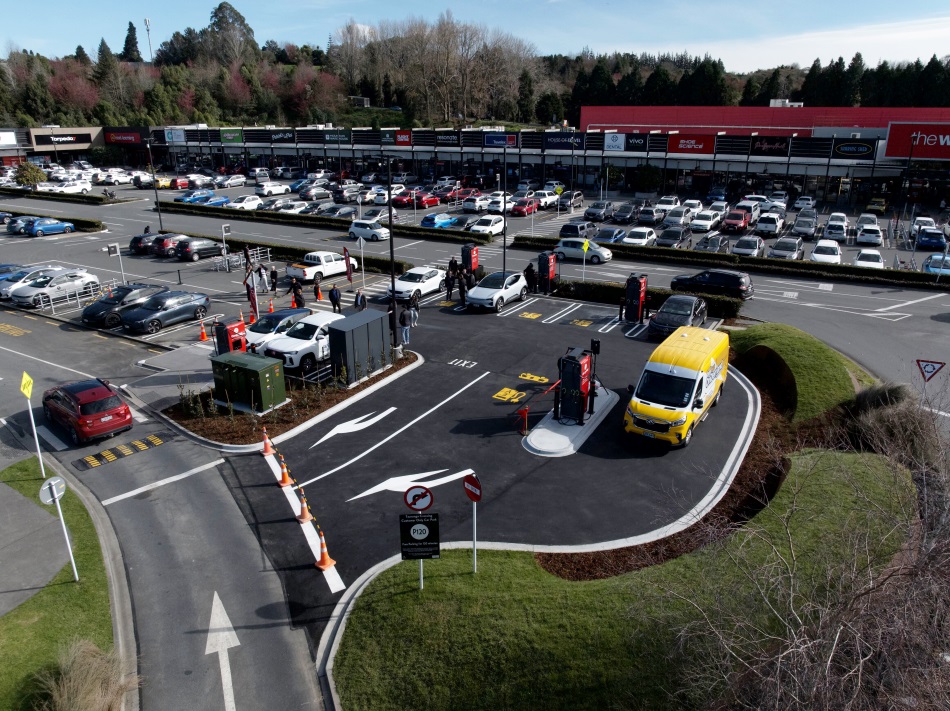 ChargeNet Tauranga Crossing hub