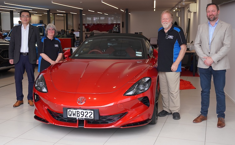 First-customer-cyberster-delivcery-in-New-Zealand-001