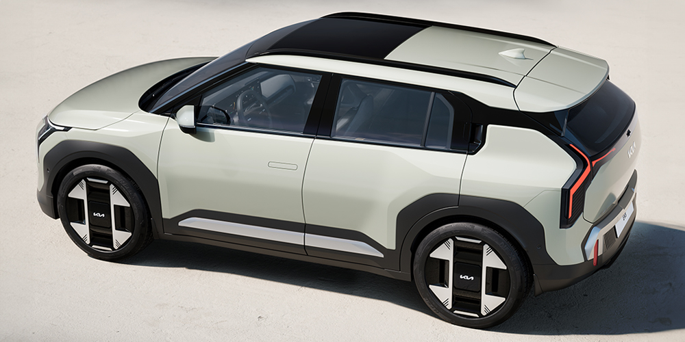 Kia EV3 overhead