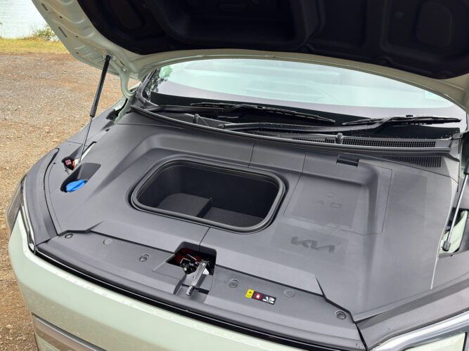 KIA-EV3-7