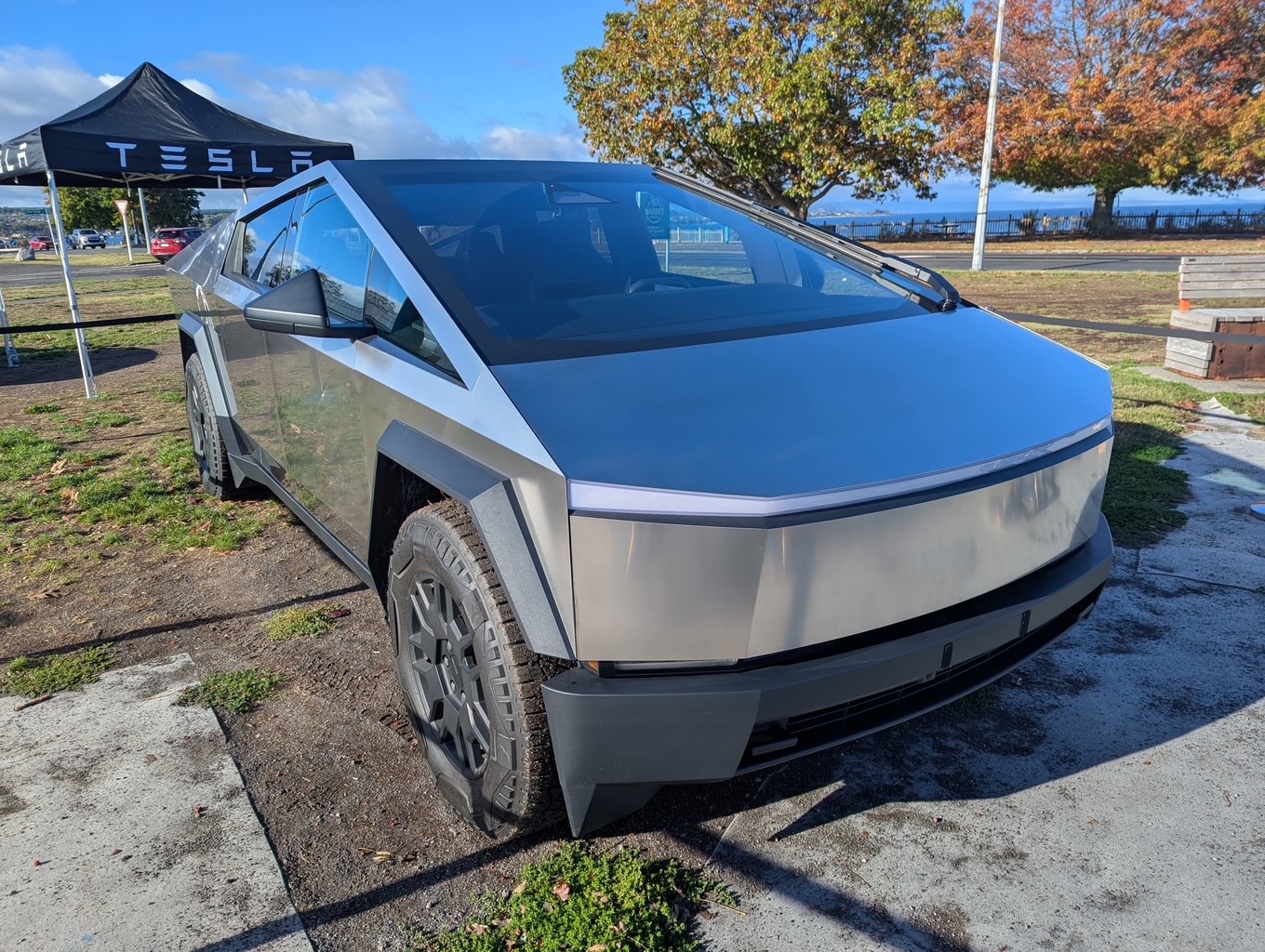 Tesla Cybertruck Electricarna Taupo 2025