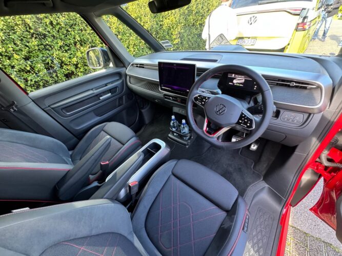 vw-idbuzz-interior-front