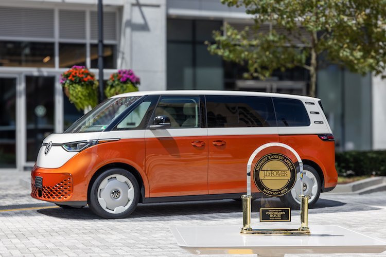 20250812_VW JDP Award_3230 (1).jpg