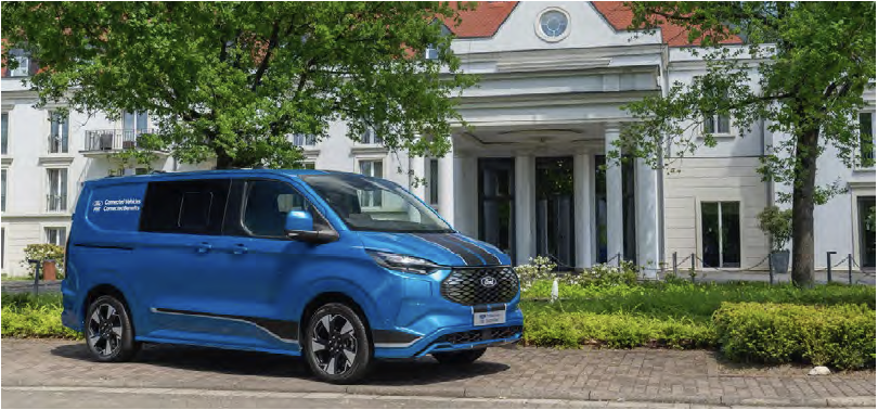 FORD DELIVERS MOST COMPLETE ELECTRIC VAN YET PIC 6