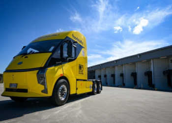 Foodstuffs adds electric heavy truck to chilled freight fleet