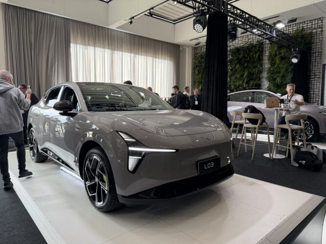 L03-front-three-quarter