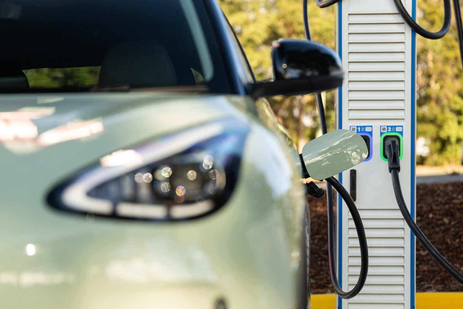 Geely EX2 plugged into a DC fast charger