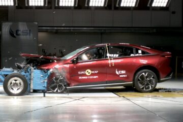 Red Mazda 6e in ANCAP frontal offset crash test