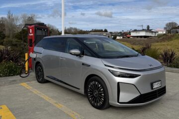 XPeng X9 charging at the Kaiwaka ChargeNet Alpitronic hypercharger