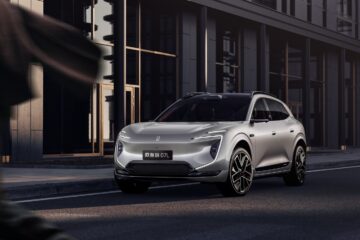 AVATR 07L electric SUV front three quarter on a city street