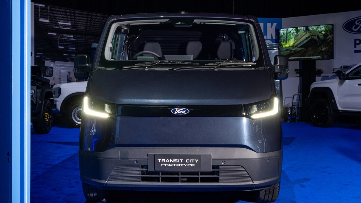 Ford Transit City electric van front view on stage