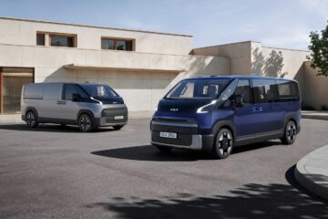 Kia PV7 Cargo and Passenger vans parked together
