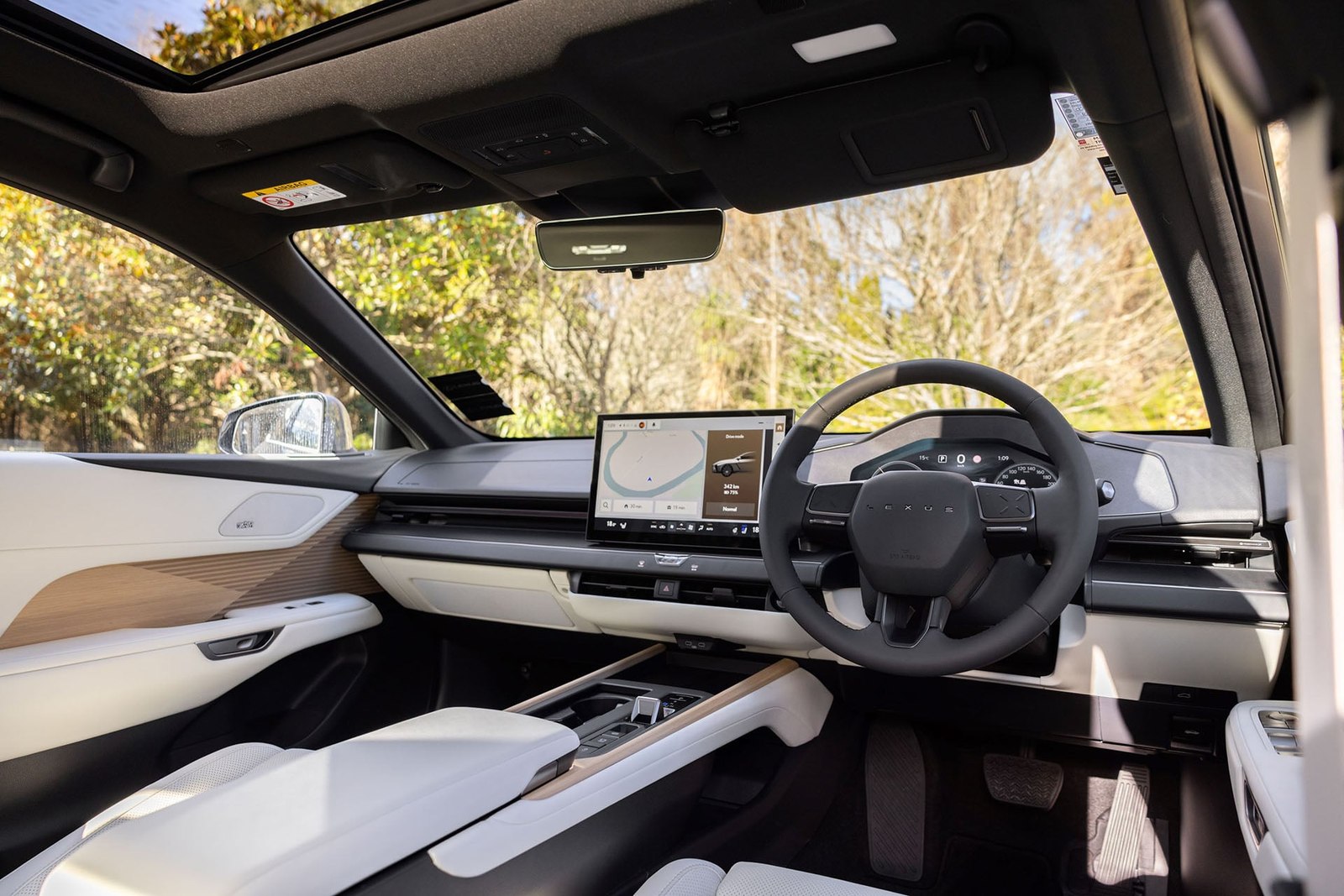 Lexus ES 500e interior with layered bamboo trim