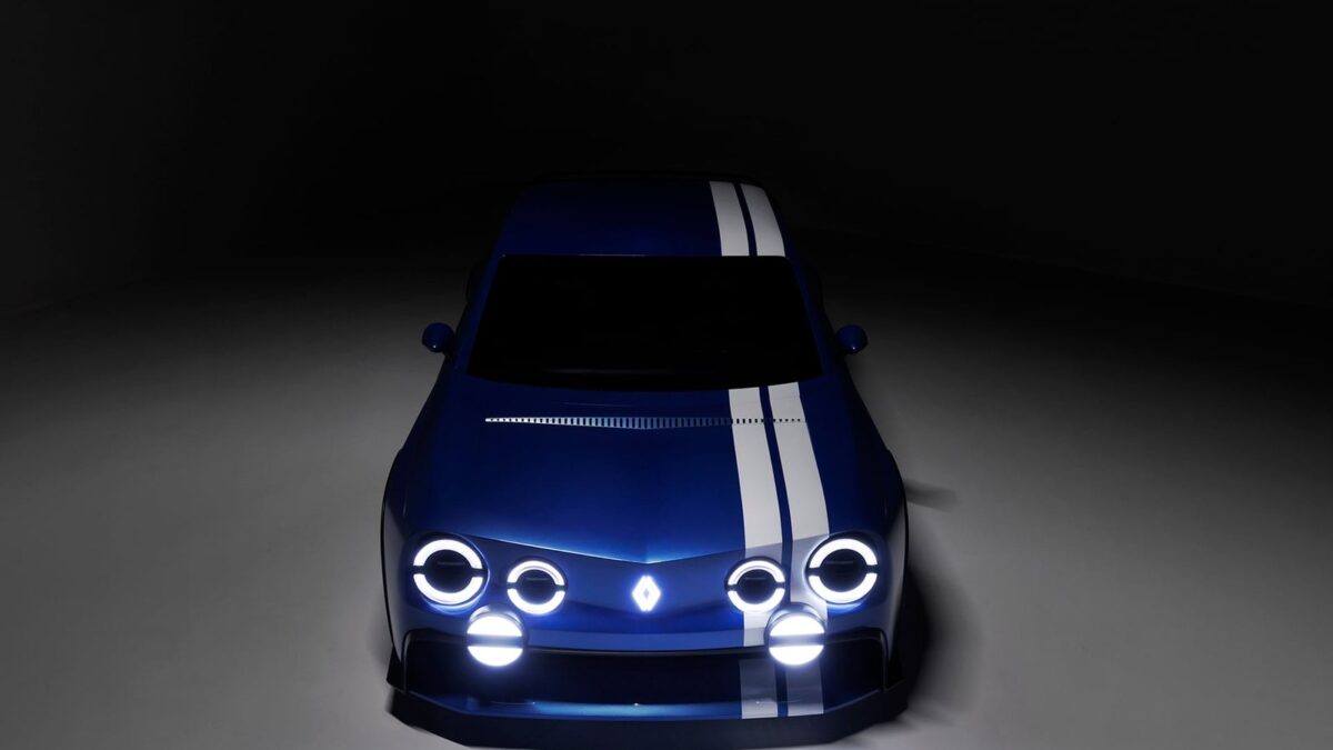 Renault 8 Gordini Concept front view with headlights on