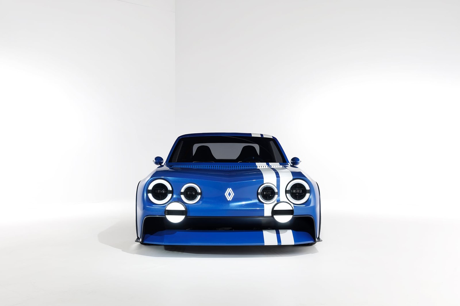 Renault 8 Gordini Concept head-on