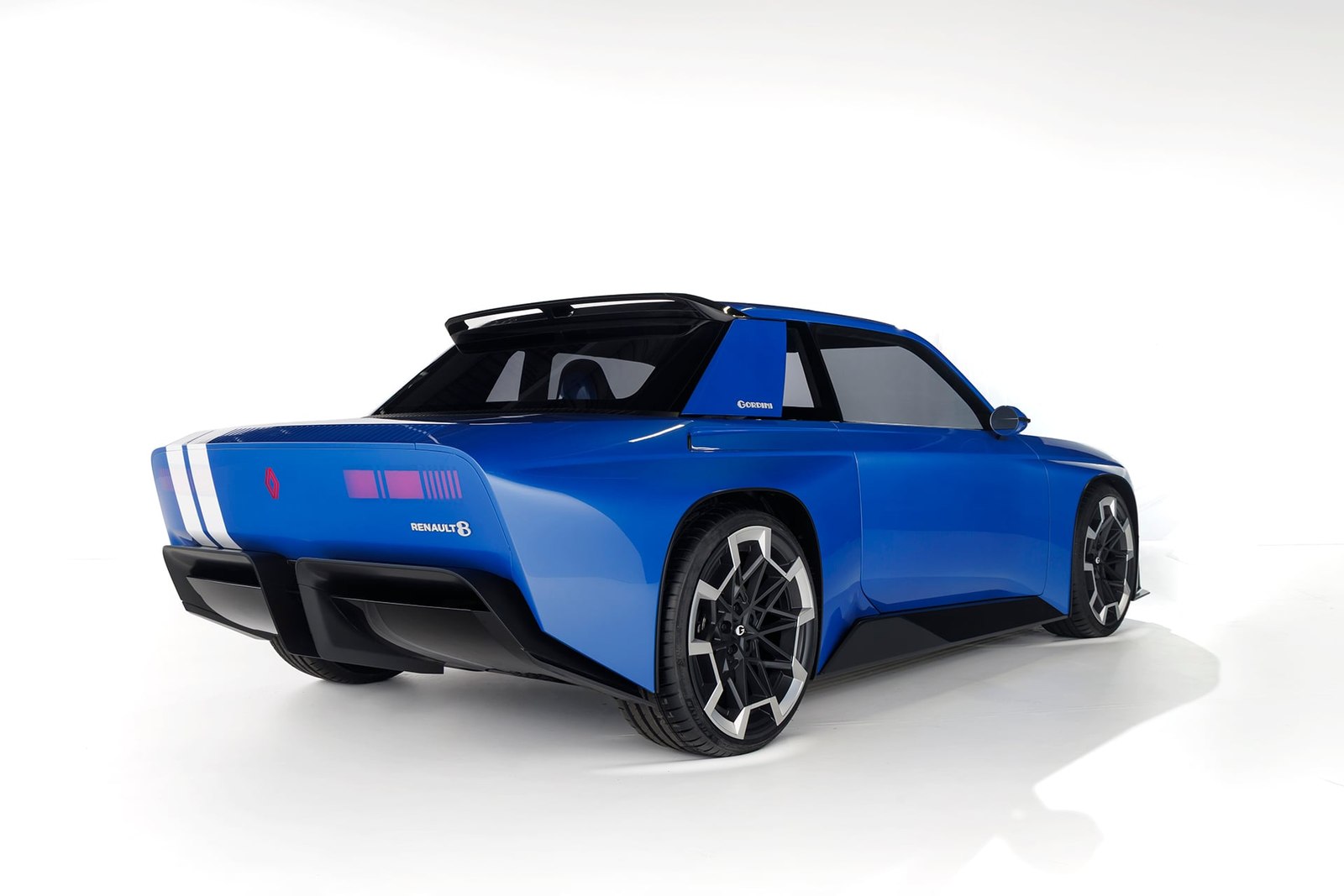 Renault 8 Gordini Concept rear three quarter