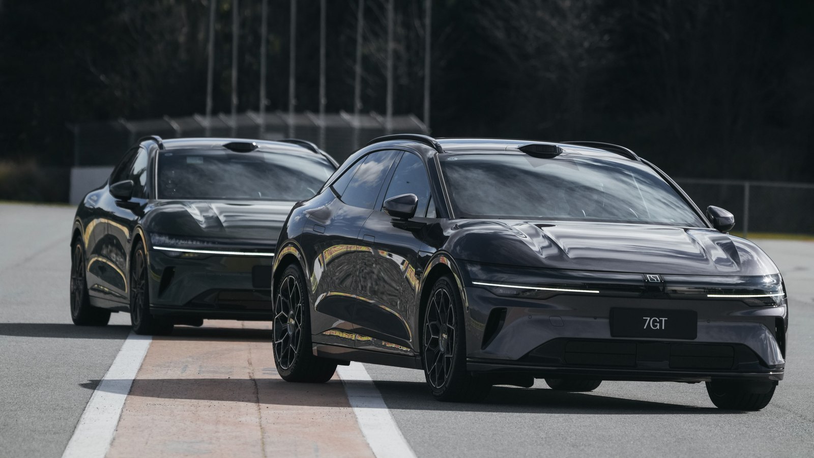 Two Zeekr 7GTs on track at Highlands Motorsport Park
