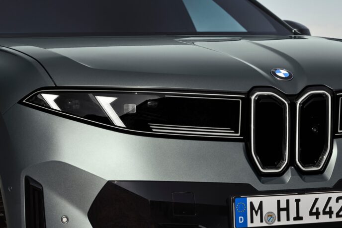 BMW iX4 headlight and kidney grille detail