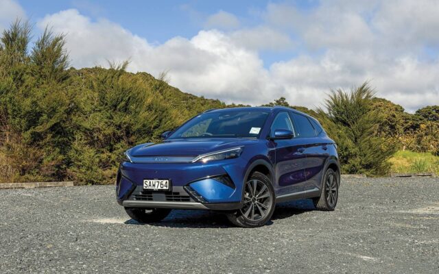 BYD Atto 3 Evo Dynamic electric SUV front view