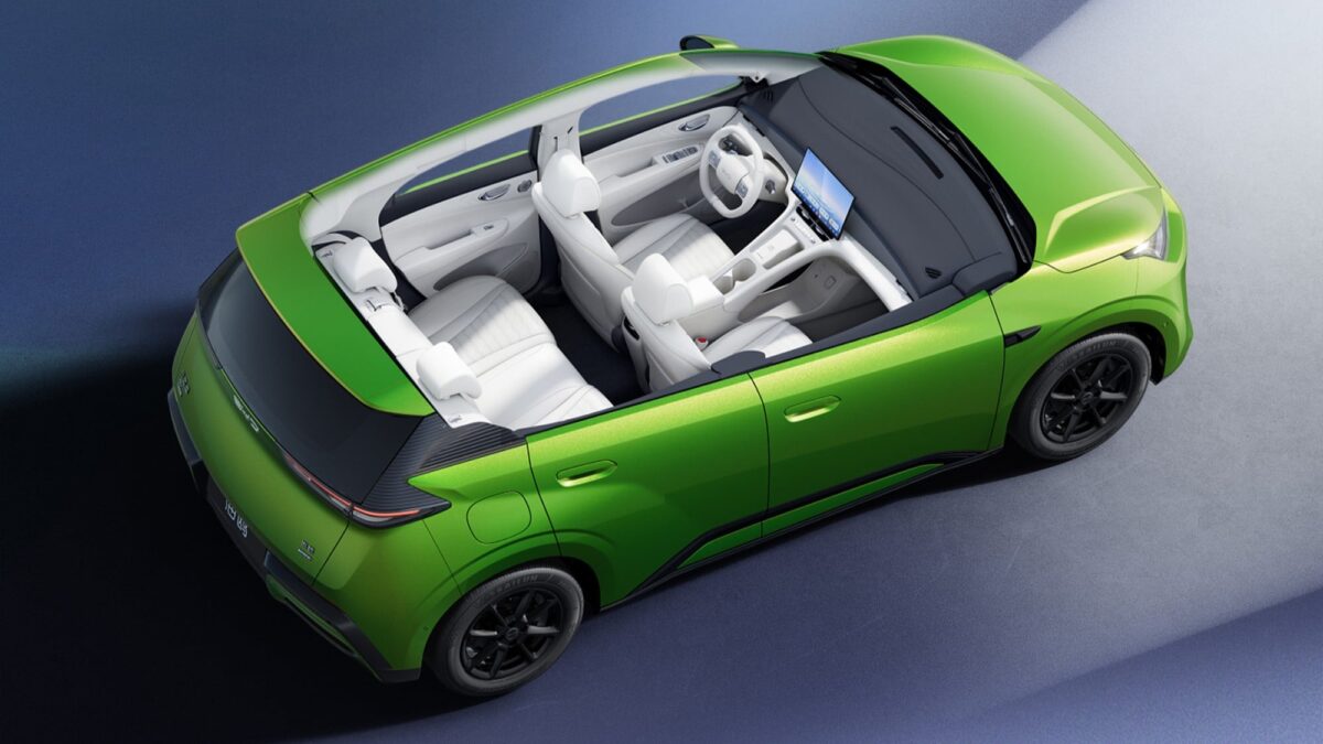 Overhead view of the second-generation BYD Seagull cabin