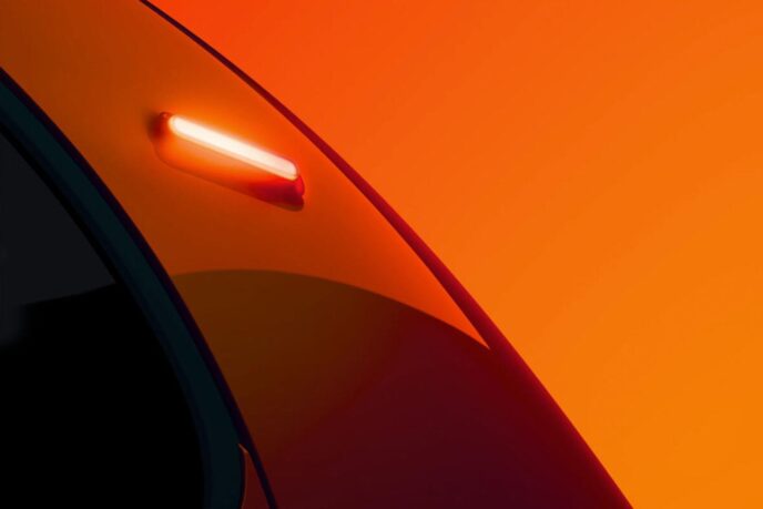 Side indicator light on the front wing of the electric Citroen 2CV