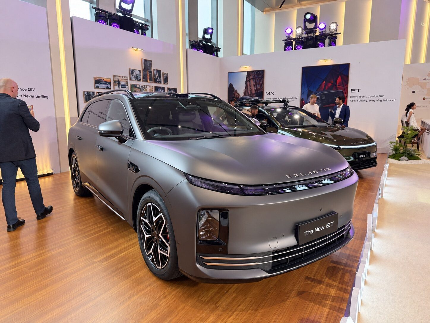 Facelifted Exlantix ET SUV in matte grey at the Exeed summit in Shanghai