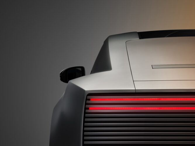 Jaguar Type 01 hidden-until-lit rear lights