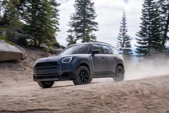 Mini Countryman Untamed Edition on a gravel track